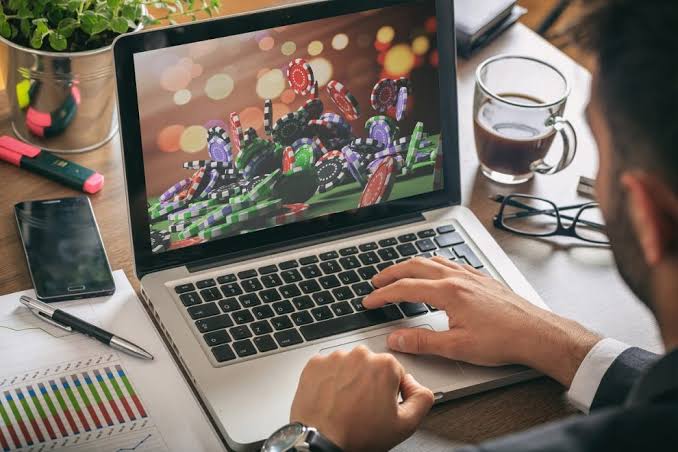 Online Casino στην Ευρώπη Η Εμπειρία του Ψηφιακού Τζόγου Online Casino στην Ευρώπη Η Εμπειρία του Ψηφιακού Τζόγου